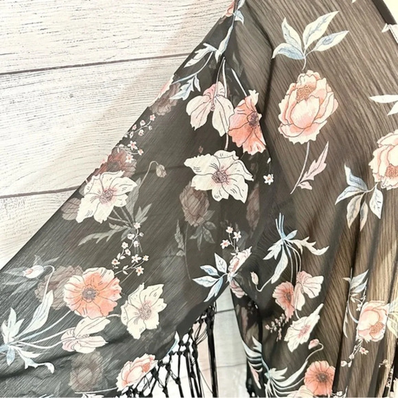Torrid Chiffon Kimono Top Black Floral Print Fringe Open Sheer Plus Size 1X 2X - Picture 5 of 10